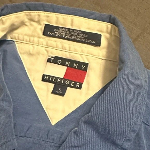Tommy Hilfiger  Blue Button-Down Shirt Size L EUC - Picture 3 of 7